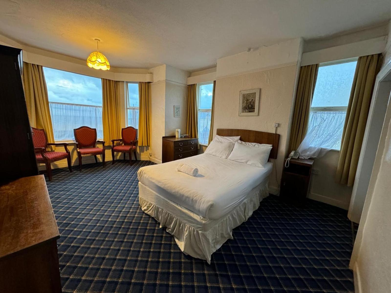 Royal Hotel เกรทยาร์มัธ ภายนอก รูปภาพ