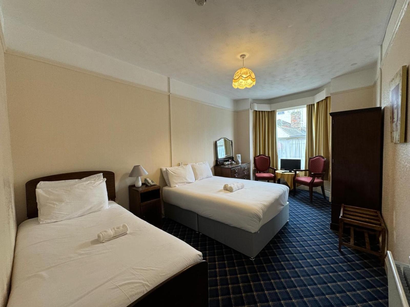 Royal Hotel เกรทยาร์มัธ ภายนอก รูปภาพ
