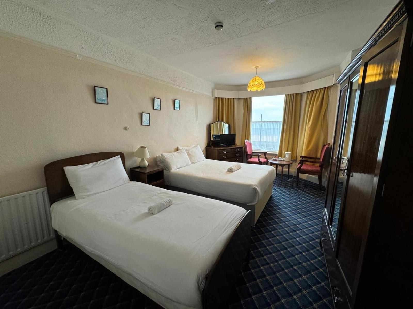 Royal Hotel เกรทยาร์มัธ ภายนอก รูปภาพ