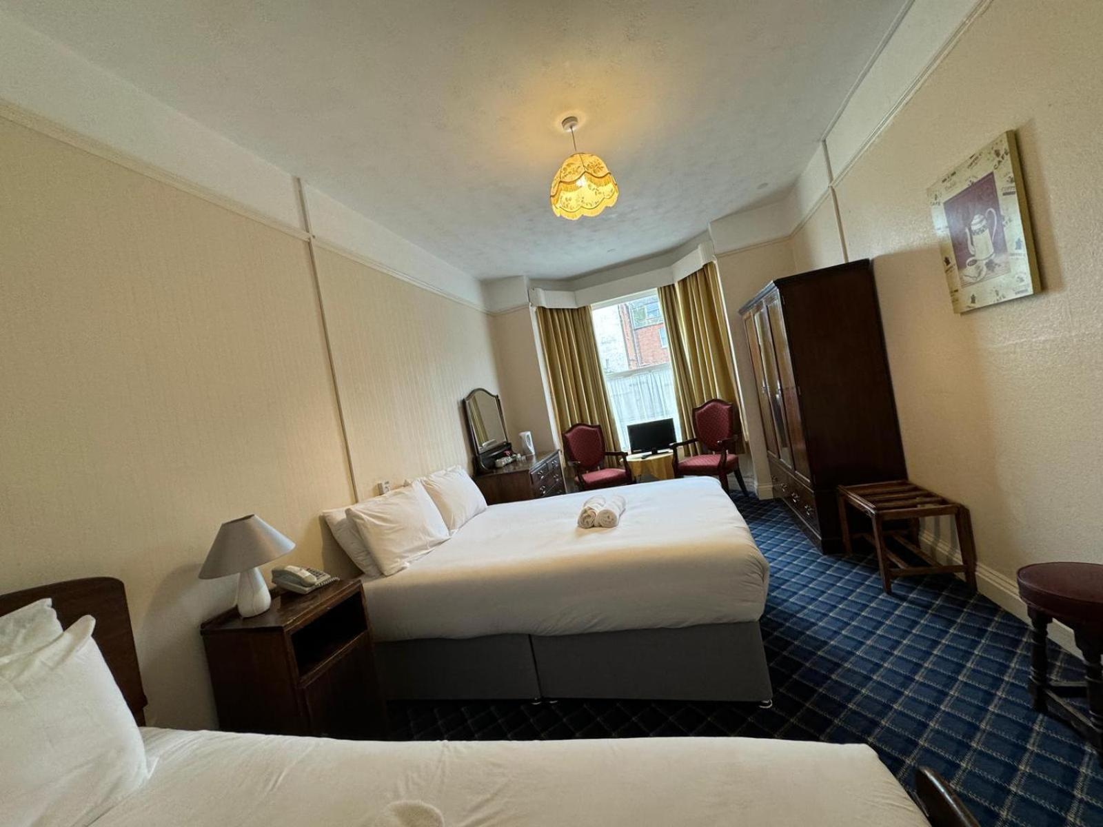 Royal Hotel เกรทยาร์มัธ ภายนอก รูปภาพ